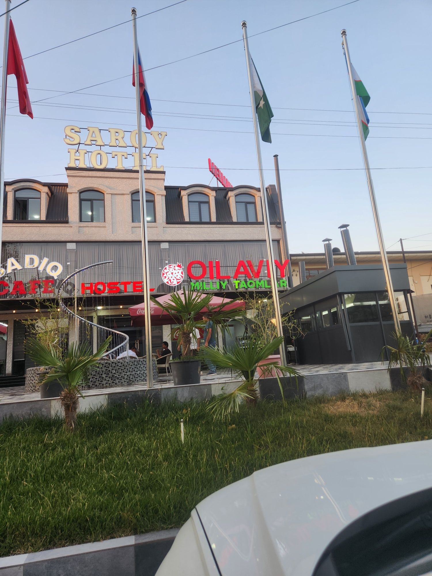Bayroq yasaymiz kimga kerak bolsa tell