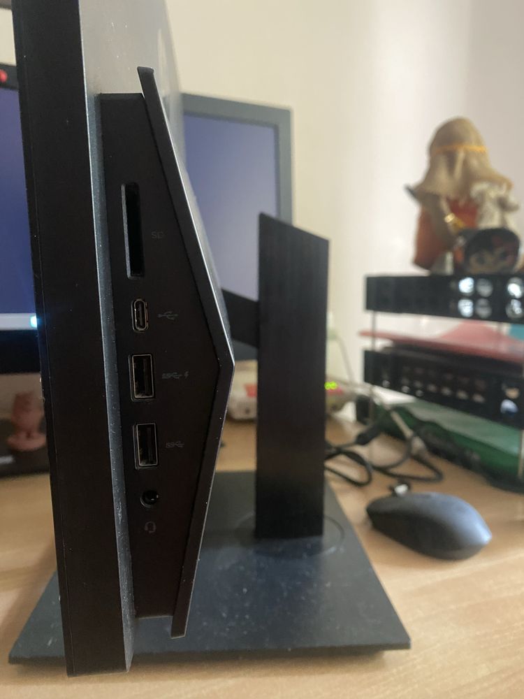Моноблок  hp core i5 8500