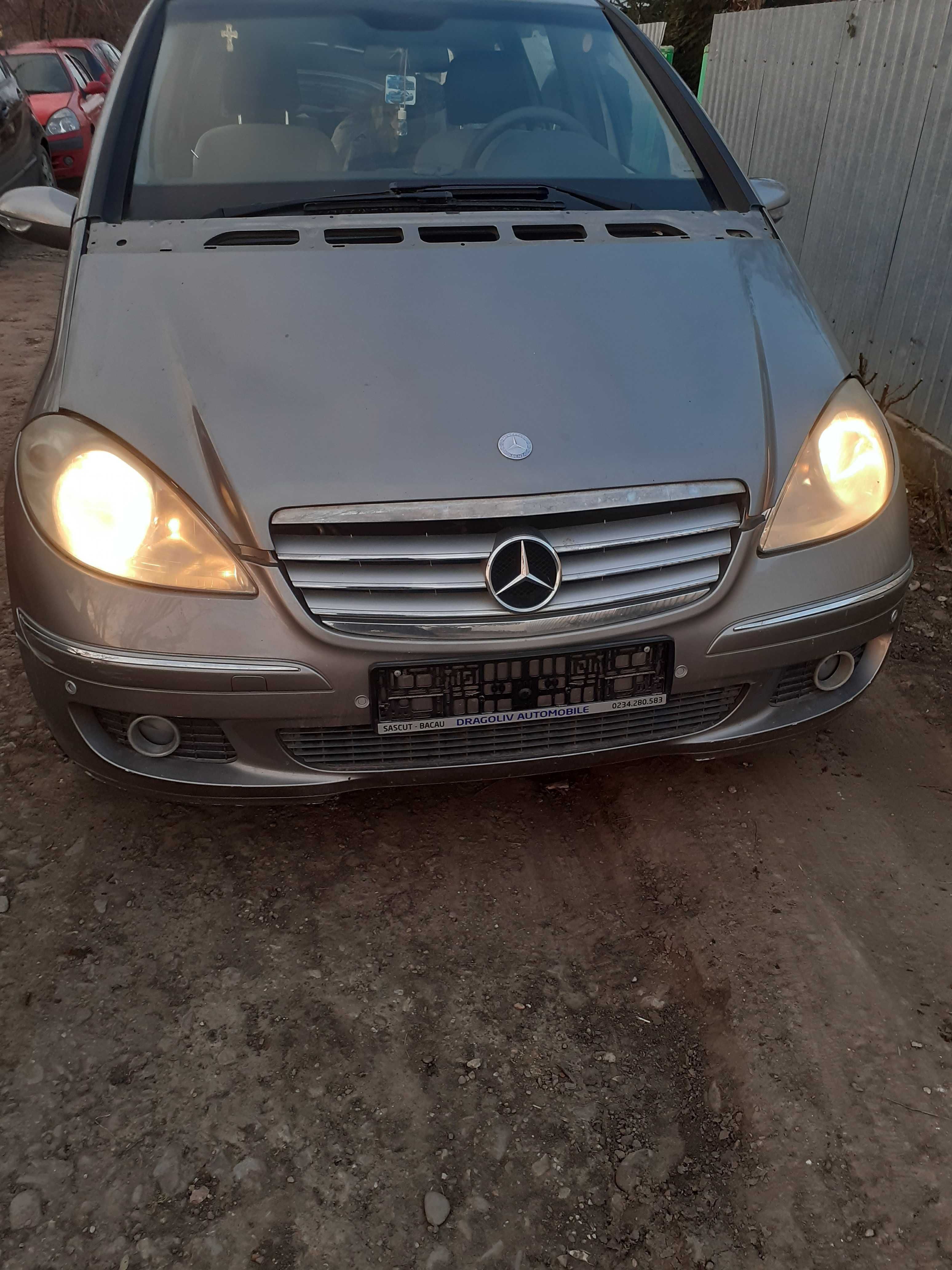 Dezmembrez Mercedes A Class W169, 1.7 benzina, an 2005