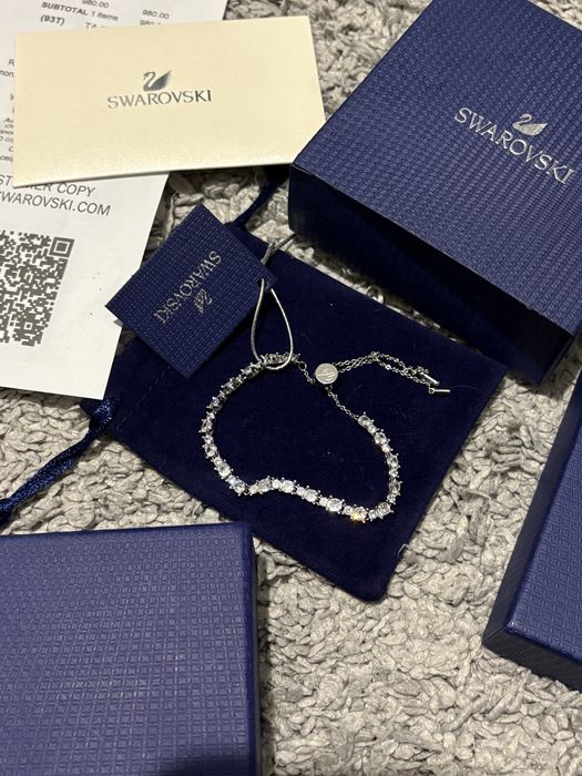 Bratara Swarovski noua