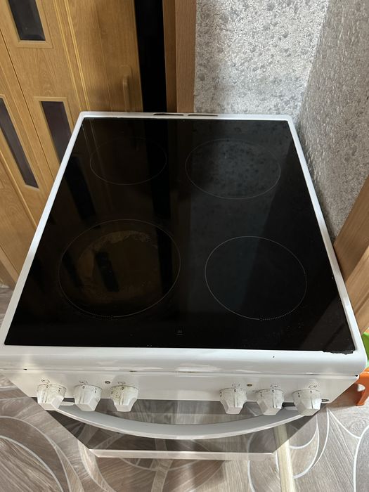 Плита электрическая индукционная