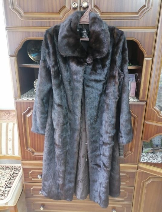 Продам новую шубу макагон
