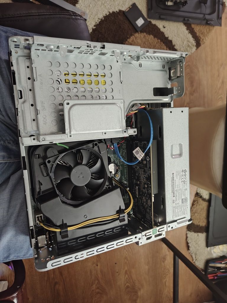 PC HP desktop office light gaming i3 9100