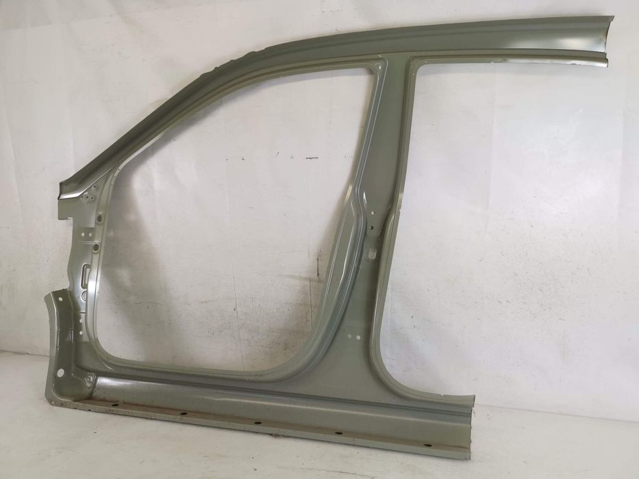 Хюндай и20 / Hyundai i20 [ - ] Оригинален праг/стълб отдясно отзад в д