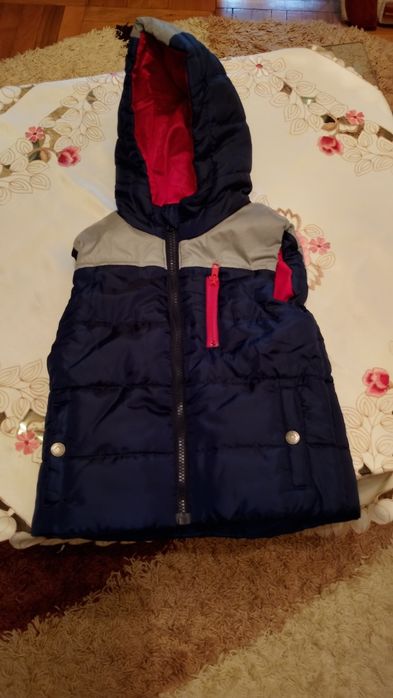 Gecuta , fără mâneci ,de toamnă