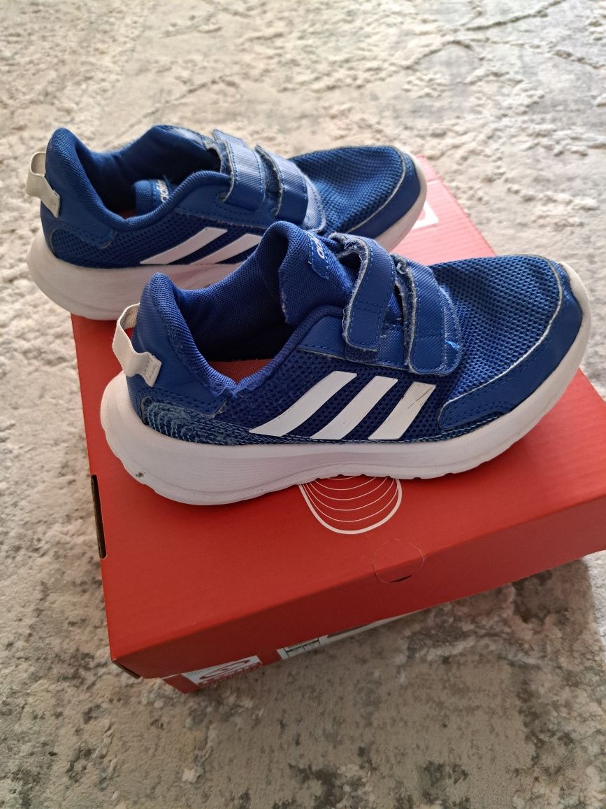 Vand Adidas mar.33