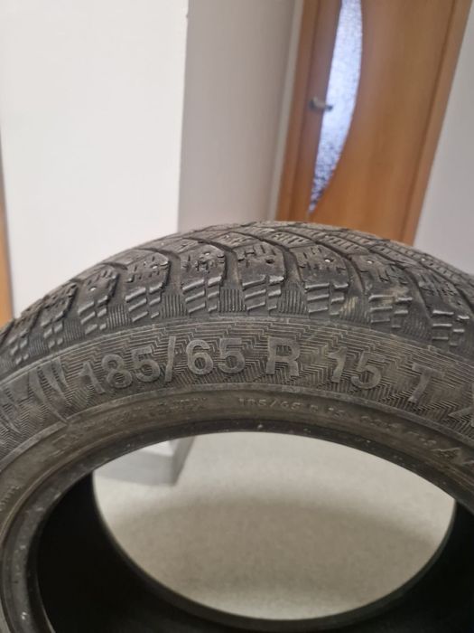 Продам зимние шины б/у