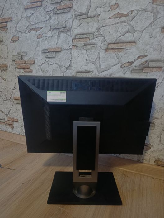 Монитор Dell2210 f 75hz