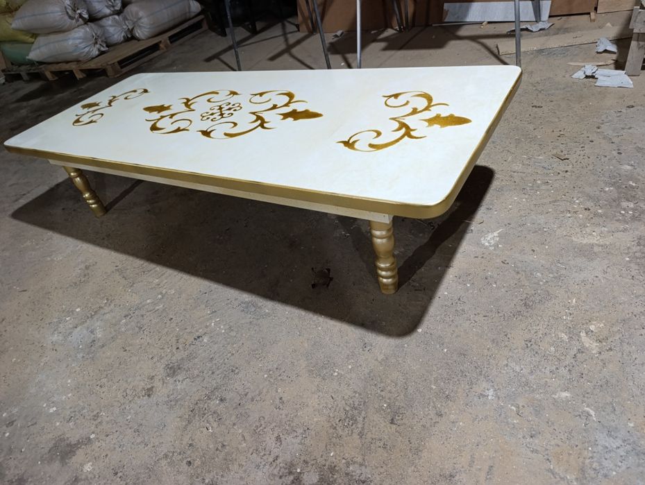 Xonatxtalar sotiladi