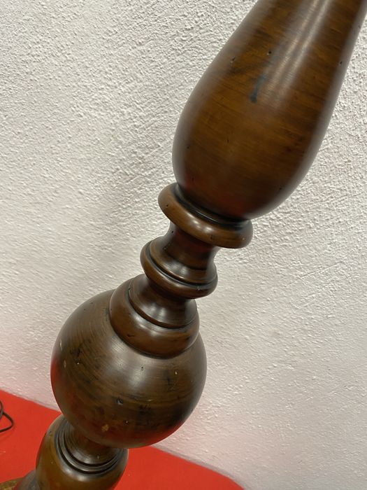 Стара френска лампа от дъб лампион