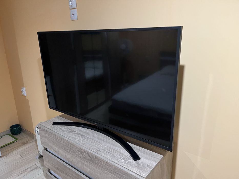 LG телевизор на части