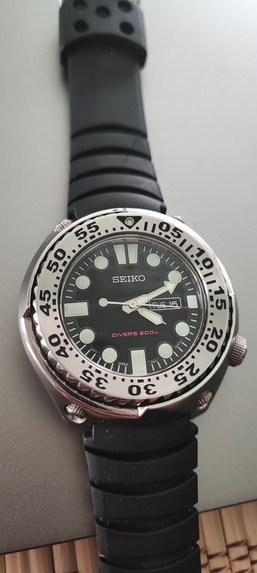 Seiko Sawtooth Tuna Diver 200 m