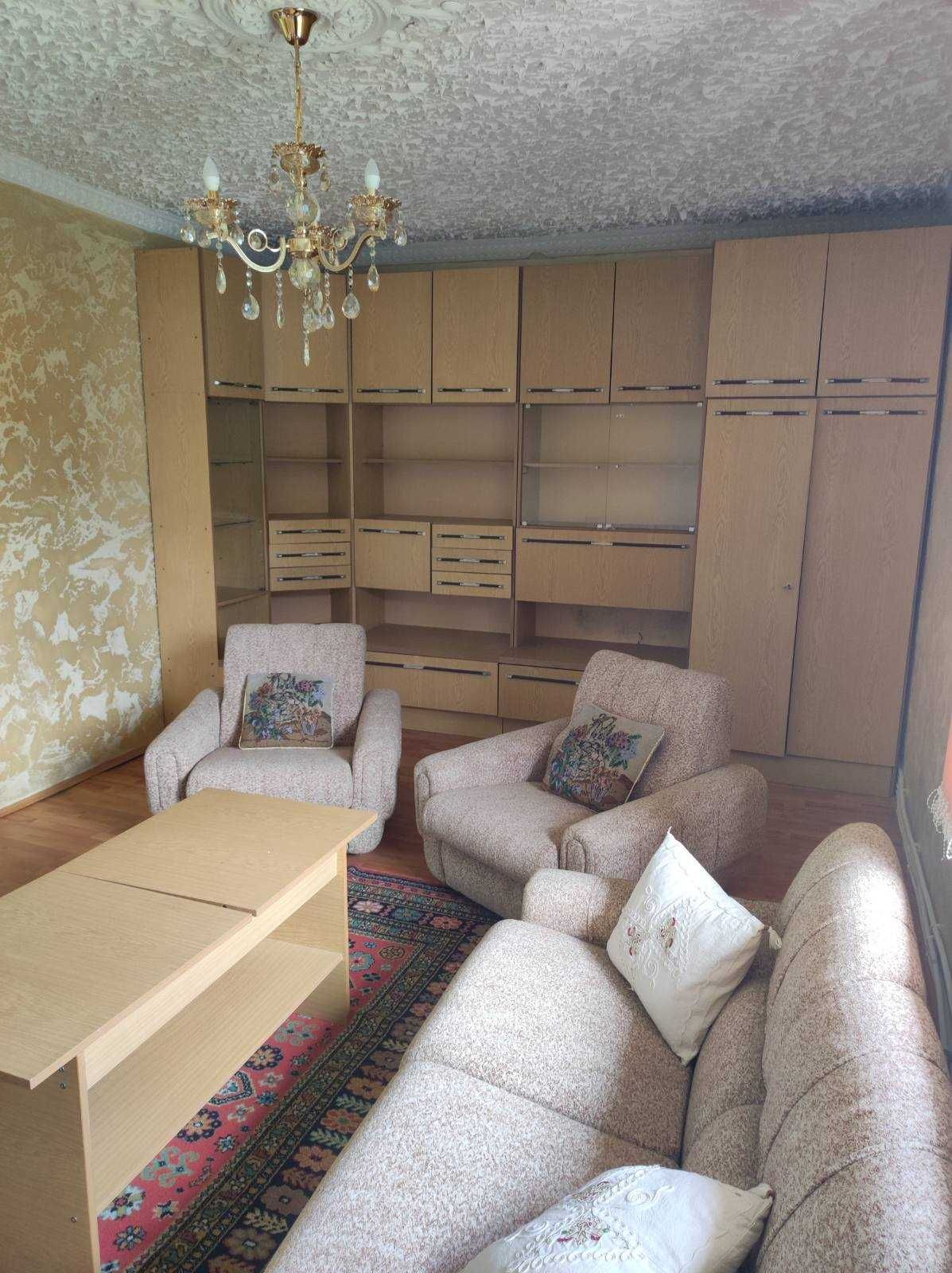 Къща с изглед планина