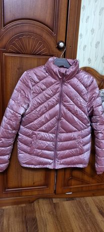 Куртка ZARA  демисезоннаядля девочек 10-11 лет