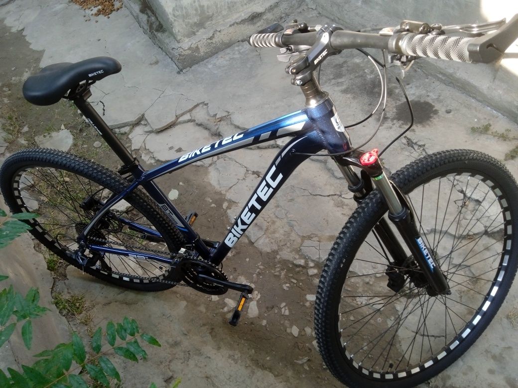 Продается горный велосипед BIKETEC 29