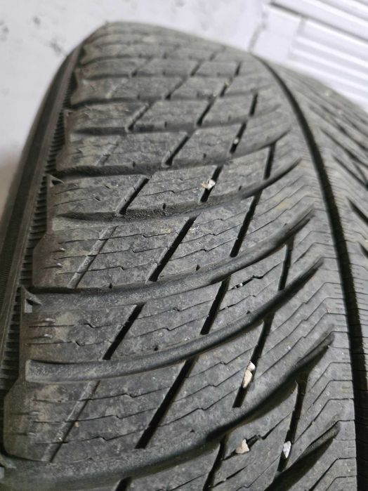 Michelin Alpin 5 235 55 19 DOT4023 1 бройка
