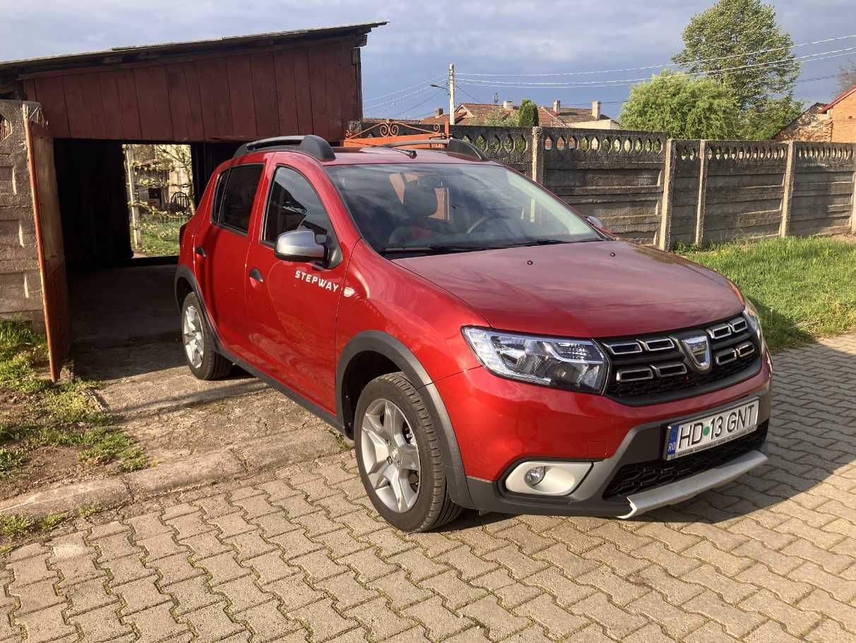 Dacia Sandero Stepway ”ca nouă”!