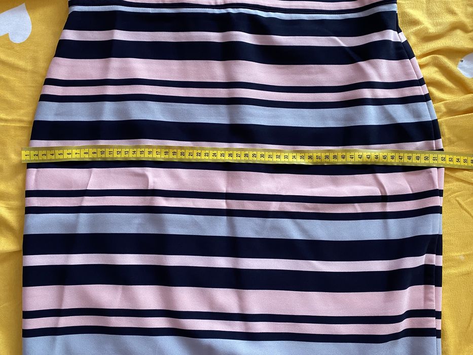 Compleu ,fusta +tricou