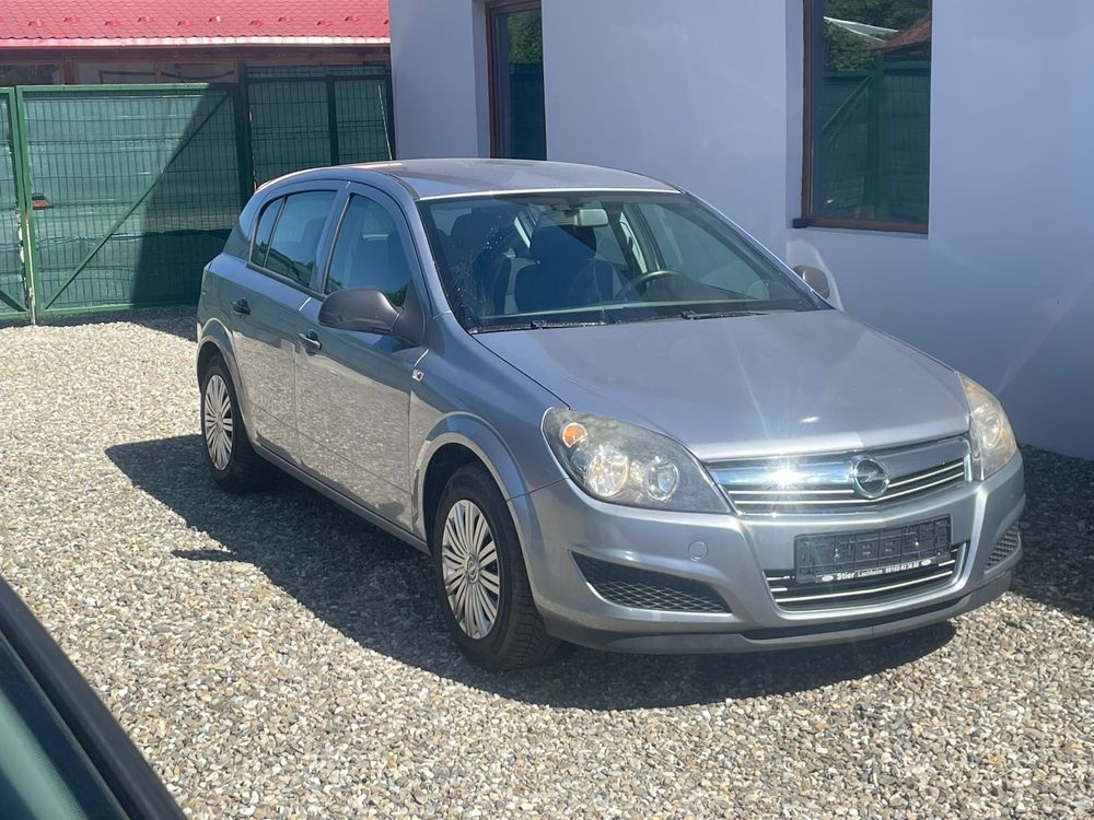 Opel Astra H 1.4 benzina Facelift 2009