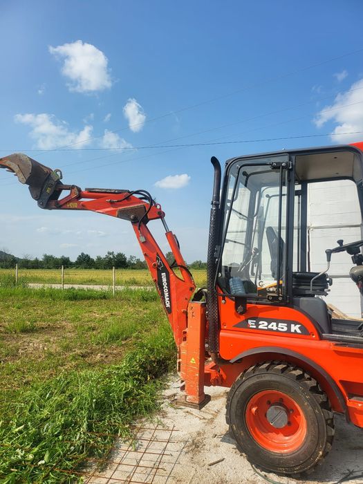 DE VÂNZARE Mini buldoescavator