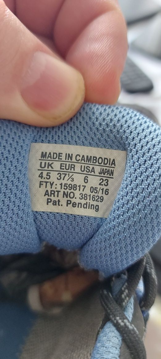 Salomon Gore-tex номер 37 1/3 Оригинални обувки