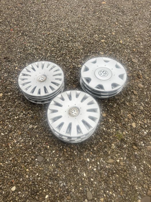 Set capace originale VW R16 in srare buna fara defecte