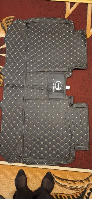 Продам родные полики автомобиля GAC AION V 2024 поликлари сотилади