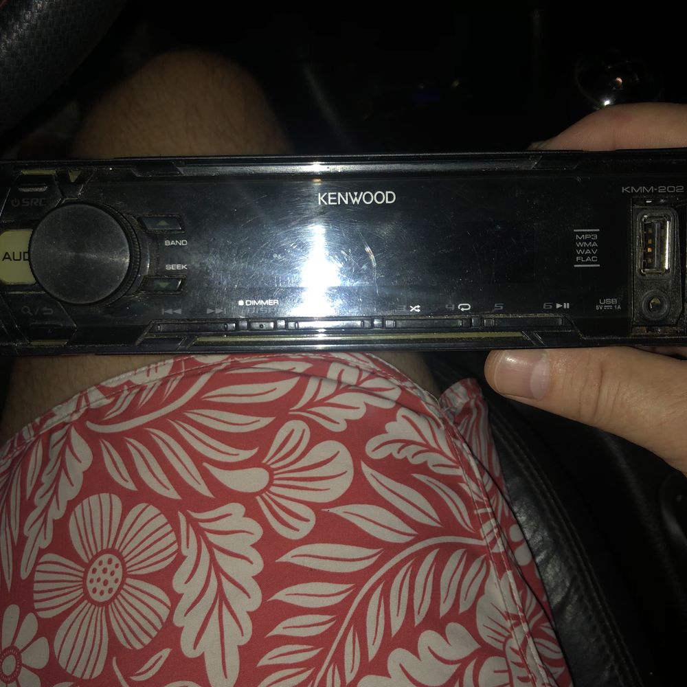 kenwood със usb и флашка