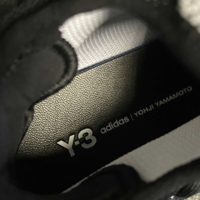 Adidasi Y-3  Kaiwa Knit Black White