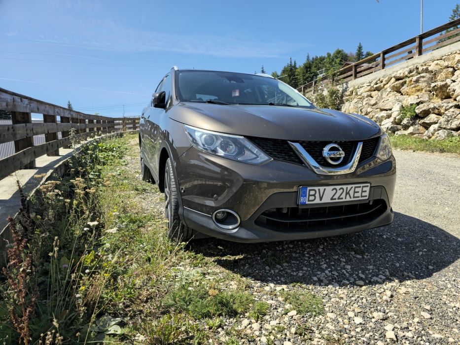 Vând NISSAN Qashqai J11 TENKA+