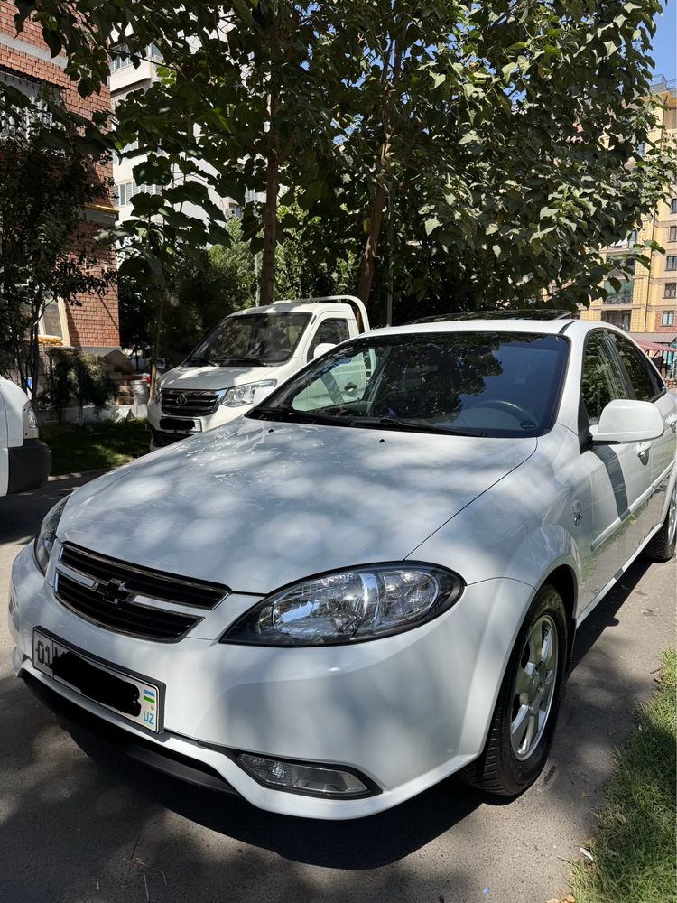Продается Gentra-3 pozitsiya kraskasi toza metan gaz bor