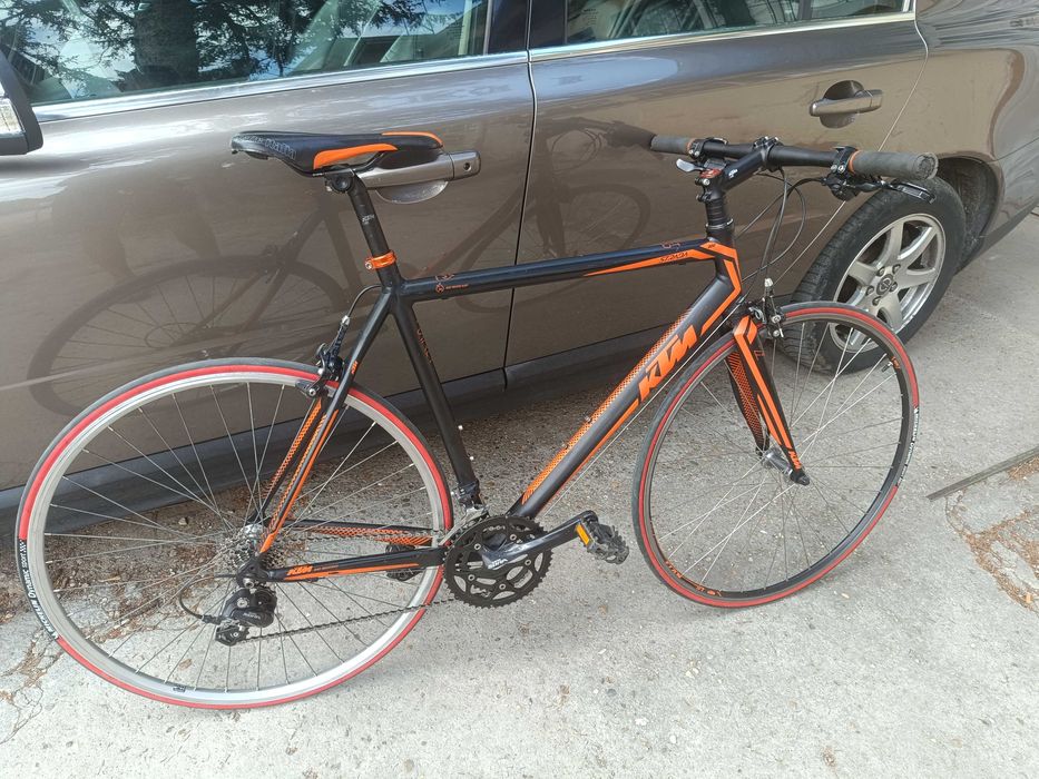 Колело KTM Strada 800