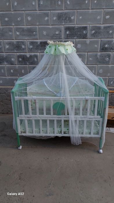 Манеж детский из дерево