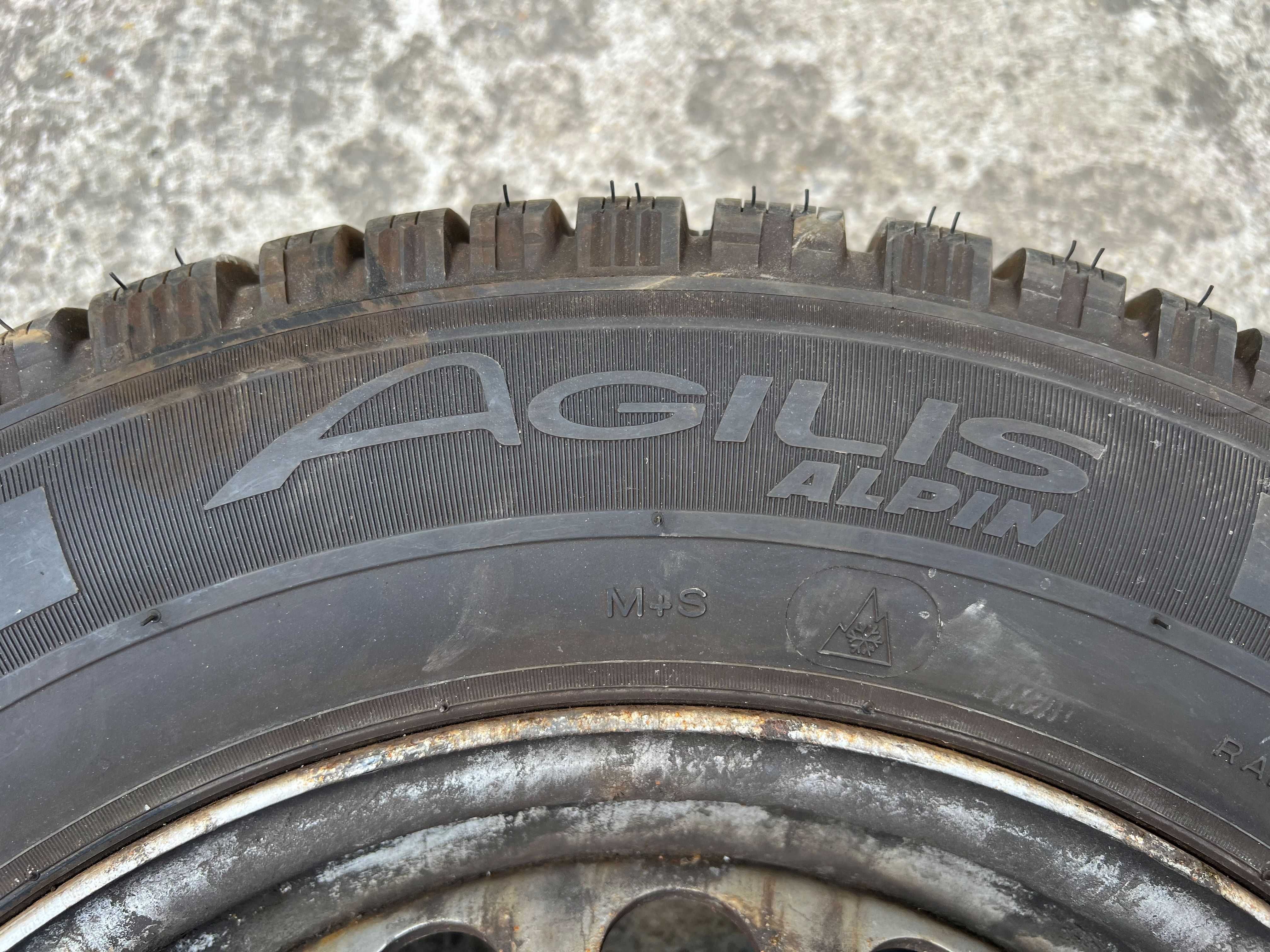 НОВИ гуми Michelin 215/65/16C с джанти 6.5Jx16 ET60 5x160 за Форд/Ford