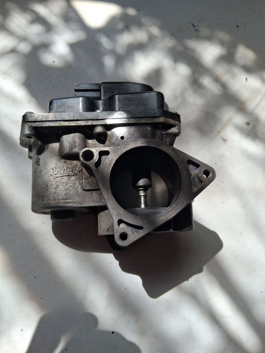 Supapa Egr Valeo  Volkswagen Passat B6 2005-2010 - Passat b7 - Tigua