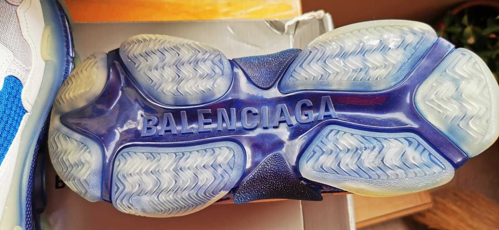Оригинални мъжки маратонки / сникърси BALENCIAGA Triple S - 40 номер