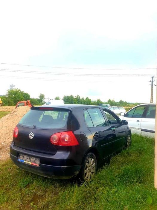 Dezmembram VW golf 5, 1.6FSI tip BLF ,1.9 TDI tip BXE