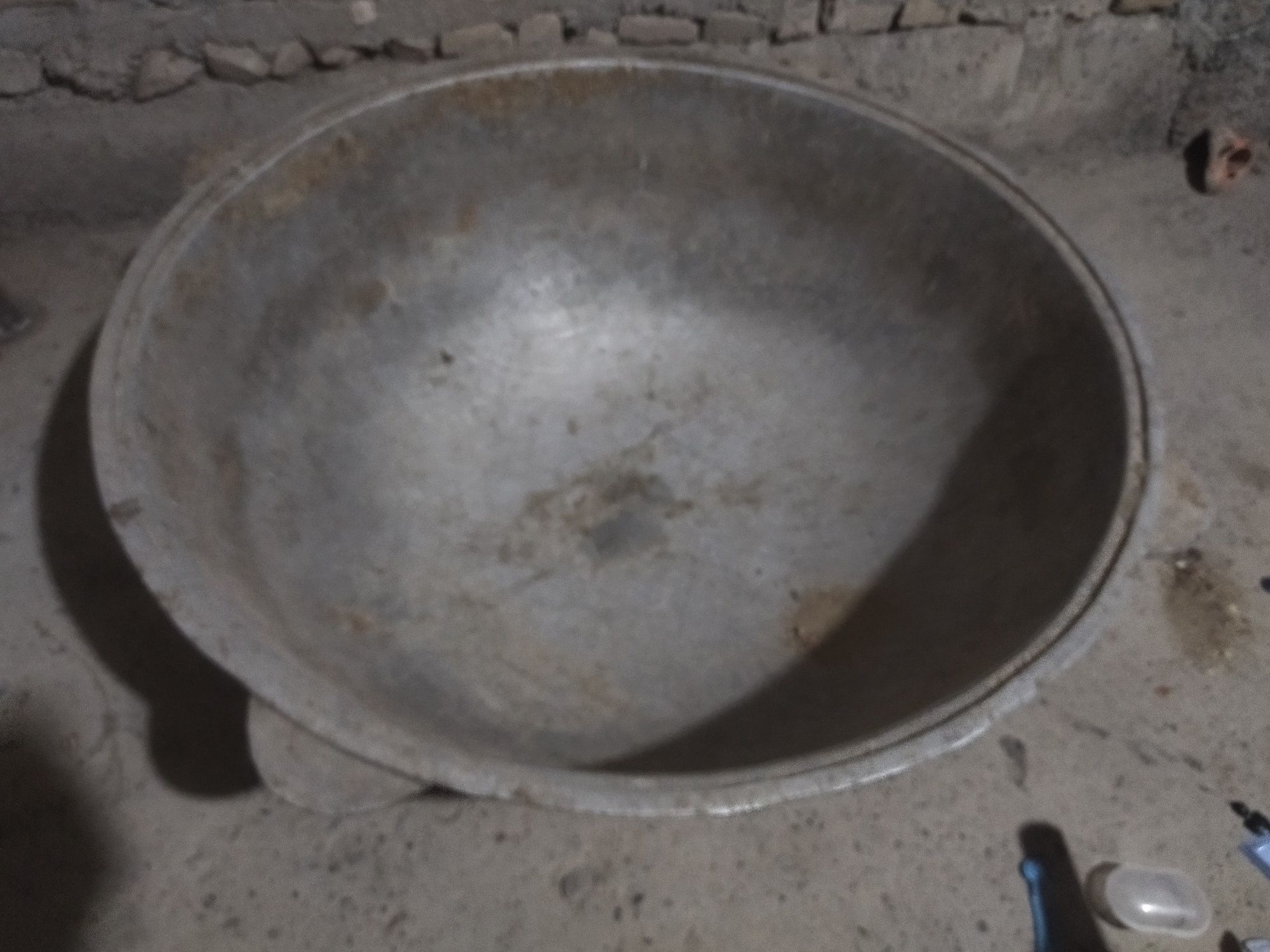 Qazon sotoliladi