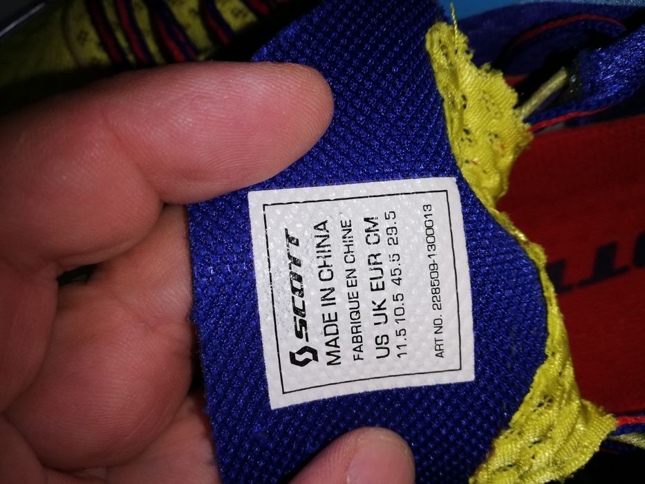 Vand pantofi sport Scott originali nr 45