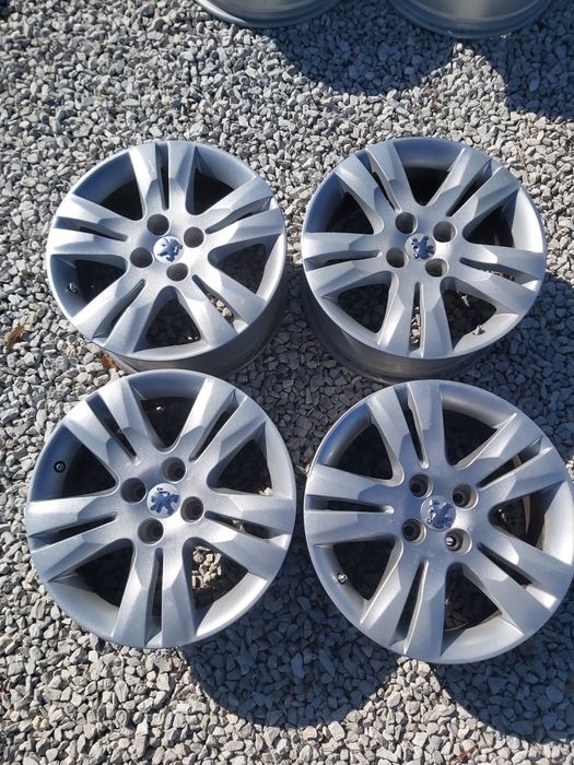 4x108..17.цола 7j..ET29 оргинални Пежо