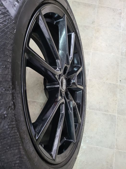 Продавам оригинални джанти за Audi SQ5 /Q5 20-ки