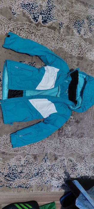 Geaca schi copii in stare foarte buna