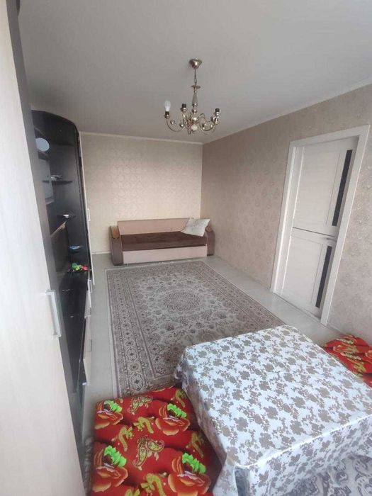 Продаётся 3-комнатная квартира 103-серии в 18 мкр. Этаж: 3 из 5.