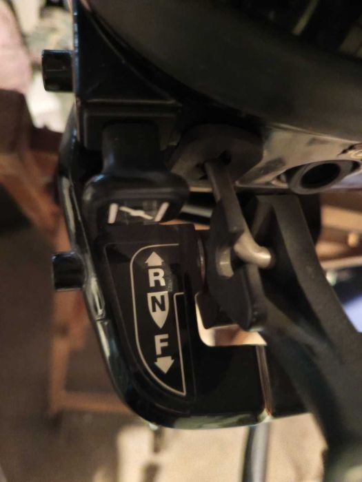 Извънбордов двигател за лодка Мъркюри 6