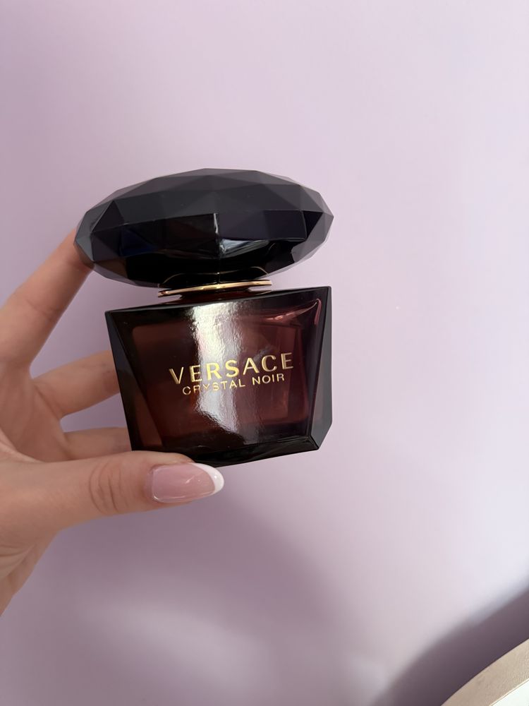 Versace crystal noir edp