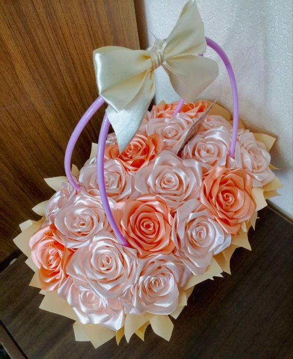 Лентадан букетлер. Букеты из атласных лент