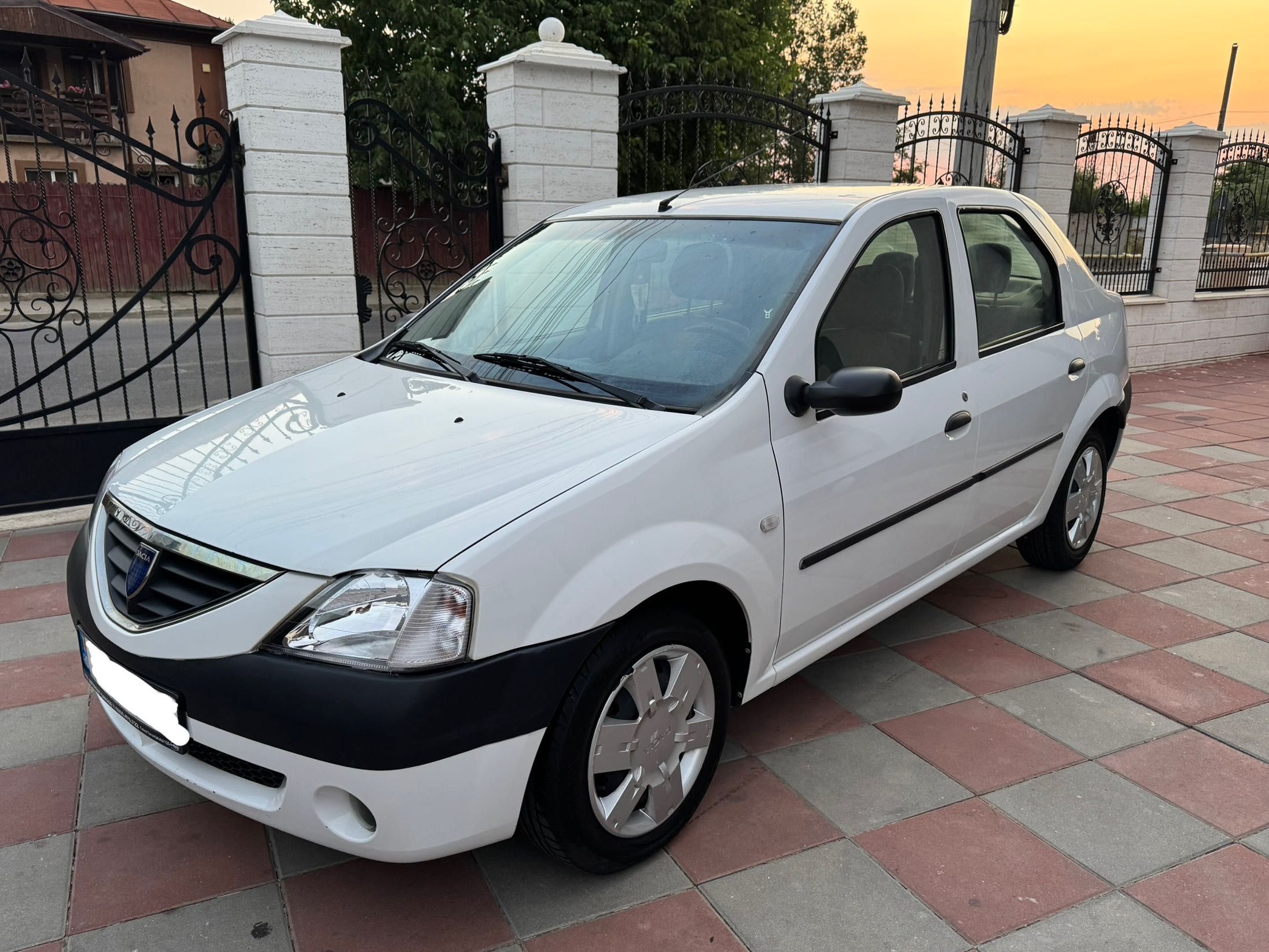 Dacia Logan 2006, 1.4MPI 40.000KM