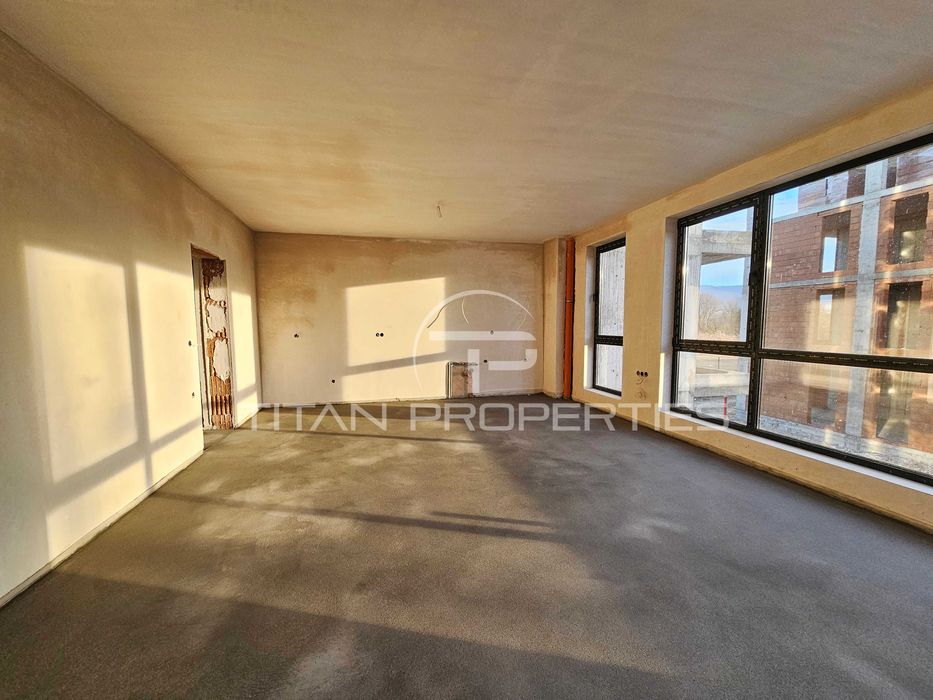 Продава се Тристаен апартамент в Пловдив, Остромила - 115 кв.м за 1259 €/кв.м - Снимка #2