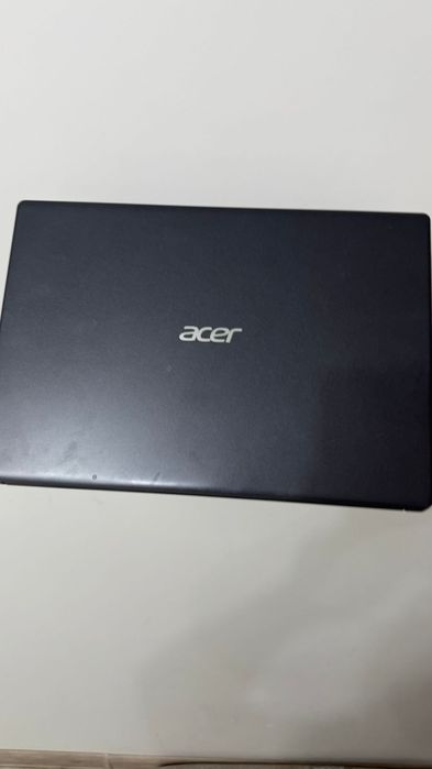 Продам ноутбук  в хорошем состоянии фирма Acer