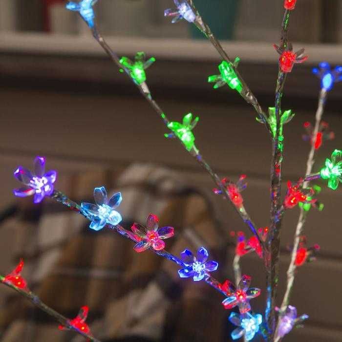 Коледно/новогодишно светещо дръвче 150 см –85 LED цветчета многоцветно